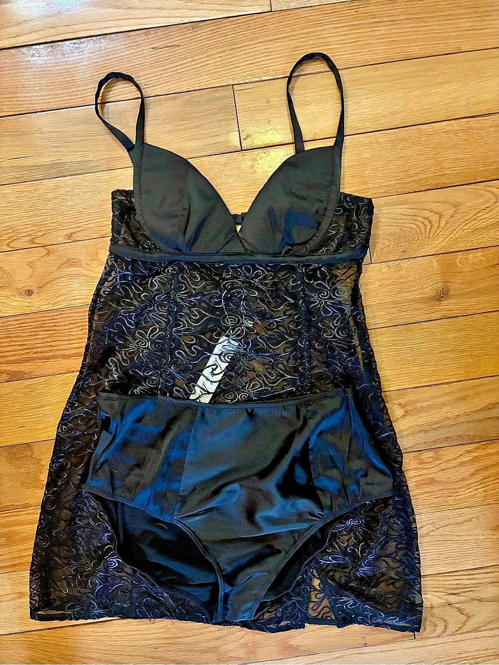 For Love & Lemons Black Lace dress with matching under briefs Size Medium NWT